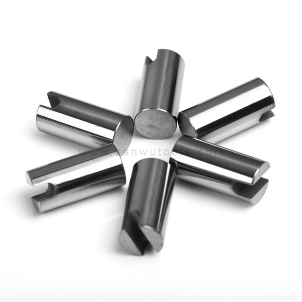 Studs & Pegs - Image 3